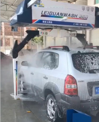 火爆五月訂單不停，福建漳州王總訂購智能360雙臂極速洗車